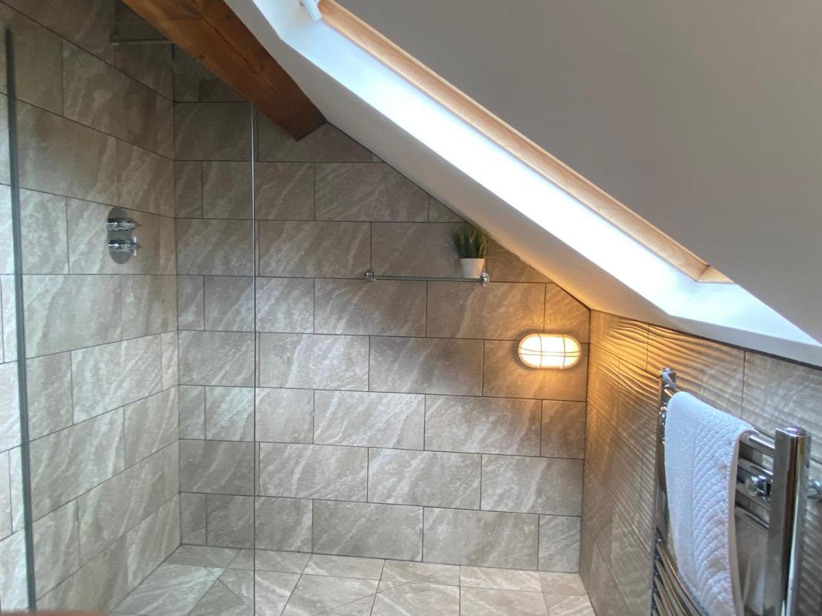 Betsey Trotwood. Historic Stylish 2-Bed Cottage. Blundeston Экстерьер фото
